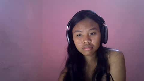 Snapshot of emiehottie chatting on July 2026 08:06:02 AM Ami online show from July 2026 08:06:02 AM