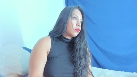 Emi online show from January 2025 08:39:01 PM