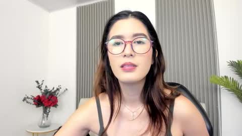    online show from October 2025 12:14:02 PM