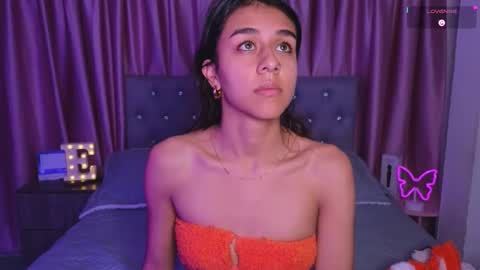 Emily online show from November 2025 10:30:02 PM