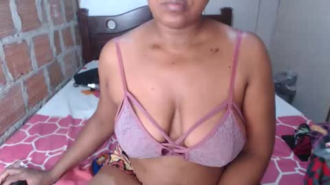 Emily online show from December 2025 12:16:01 AM