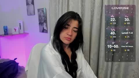 emilayton_ online show from January 2025 04:34:02 AM