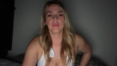 emilelovesyou online show from June 2026 05:12:01 AM