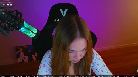 Emili online show from June 2026 08:42:02 AM