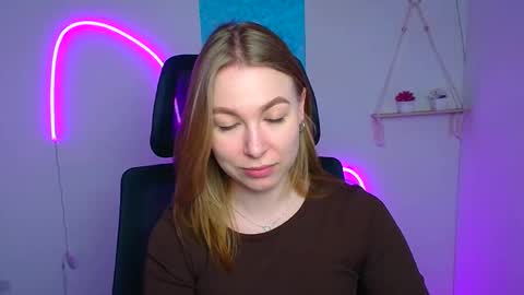 Emilia online show from March 2026 12:43:02 PM