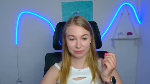 Emilia online show from July 2026 05:32:01 AM