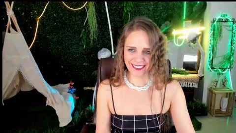 Emilia Bedy online show from December 2025 09:14:01 AM