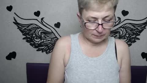 Snapshot of emiliagree chatting on March 2026 06:46:02 PM EmiliaGree online show from March 2026 06:46:02 PM