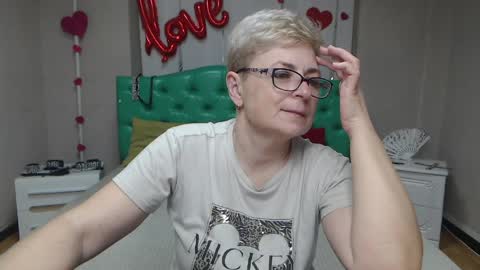 Snapshot of emiliagree chatting on April 2026 05:10:01 PM EmiliaGree online show from April 2026 05:10:01 PM
