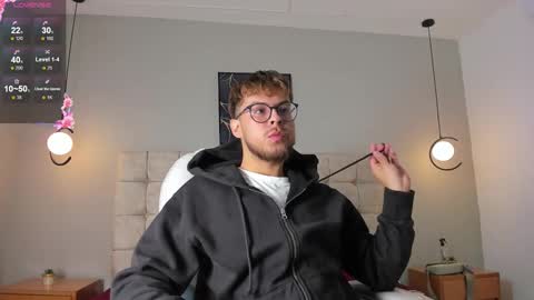 Emi  online show from March 2026 12:53:01 PM