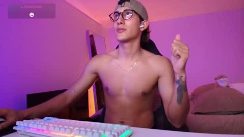 emilio_rivs online show from January 2026 12:38:01 AM