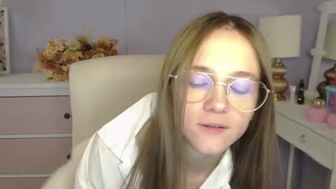 Snapshot of emilly_lust99 chatting on January 2026 09:14:02 AM Emilly online show from January 2026 09:14:02 AM