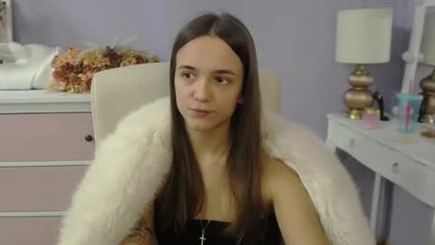 Snapshot of emilly_lust99 chatting on February 2026 07:47:02 AM Emilly online show from February 2026 07:47:02 AM