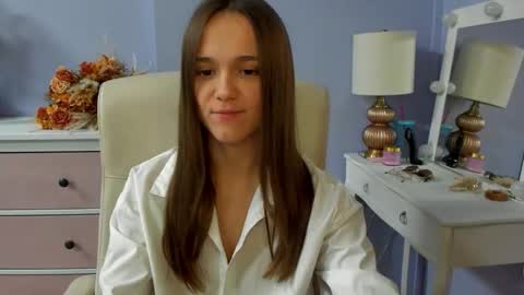 Snapshot of emilly_lust99 chatting on February 2026 07:42:02 AM Emilly online show from February 2026 07:42:02 AM