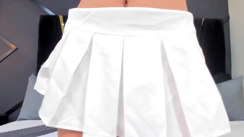 EMILLY online show from September 2025 02:48:02 AM