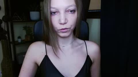 Emilly online show from February 2026 07:31:02 AM