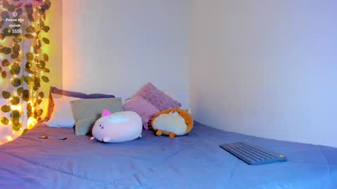 emilly online show from March 2025 11:36:02 AM