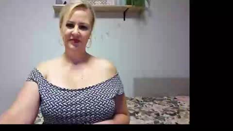 EmillyLove online show from September 2025 10:54:01 PM