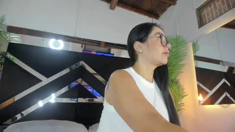 Emily  online show from March 2026 11:05:01 AM