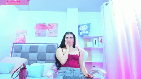 emily9__ online show from April 2026 07:59:02 PM