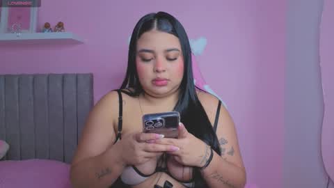 Emily online show from November 2025 12:21:02 AM