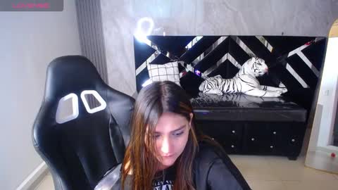 emily_cooper_t online show from September 2025 03:08:01 AM