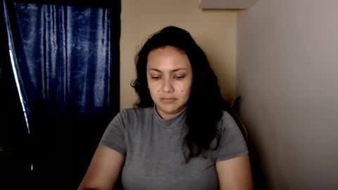 Snapshot of emily_galvis chatting on December 2025 12:11:02 PM online show from December 2025 12:11:02 PM