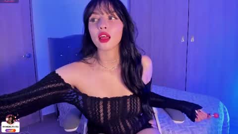 Emily  online show from June 2026 01:21:01 AM