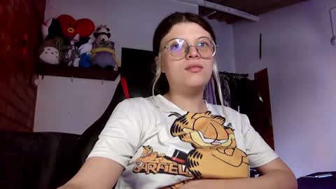 Julieta online show from February 2025 06:08:02 PM