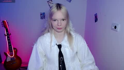 Lia online show from March 2026 04:06:02 AM