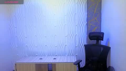       online show from September 2025 12:15:02 PM