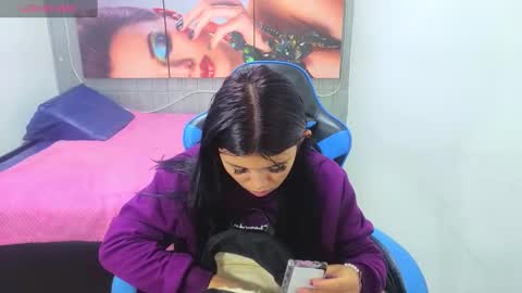       online show from September 2025 12:38:02 PM