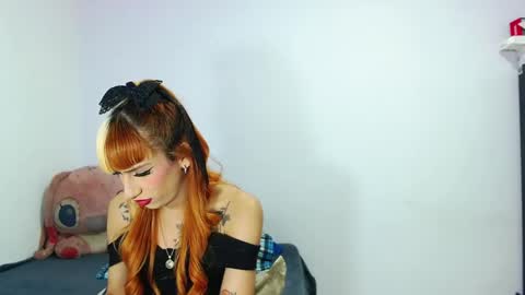 Emily  IGEmmily Baussa online show from November 2025 01:22:02 AM