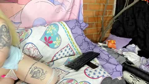 emily_salvatore online show from June 2026 01:54:02 AM