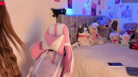 Emily. online show from April 2026 01:41:02 AM