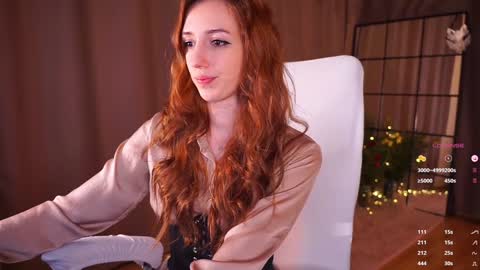 Snapshot of emily_w0w_ chatting on January 2025 05:00:02 PM Lia online show from January 2025 05:00:02 PM