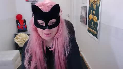 Snapshot of emily_york18 chatting on February 2025 06:33:02 AM Emily online show from February 2025 06:33:02 AM