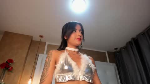Snapshot of emilyadams0 chatting on February 2025 09:54:01 PM emilyadams0 online show from February 2025 09:54:01 PM