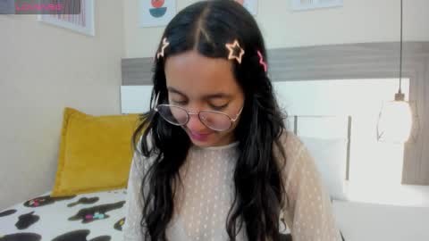 Snapshot of emilyblussh chatting on February 2026 03:57:01 PM Emily Bluush online show from February 2026 03:57:01 PM