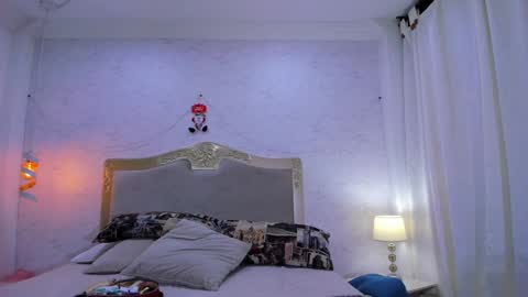 Emily online show from January 2025 02:14:02 PM