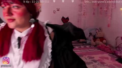 Emily online show from November 2025 03:17:01 AM