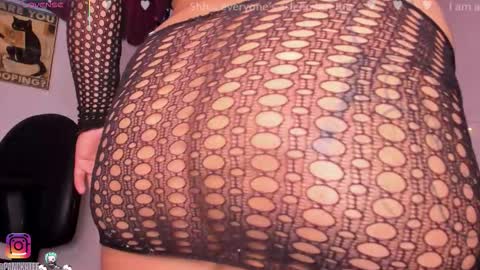 Emily online show from November 2025 04:51:01 PM