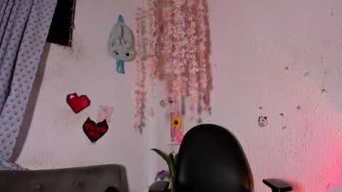Emily online show from June 2026 05:02:01 AM