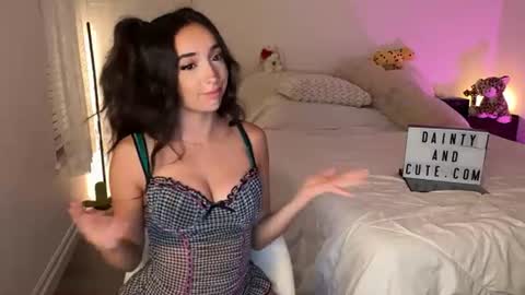 Snapshot of emilyfawn chatting on July 2026 05:02:02 AM emilyfawn online show from July 2026 05:02:02 AM
