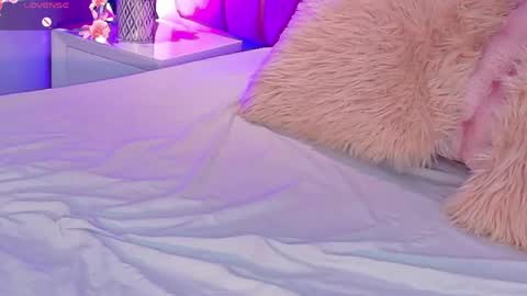Emily Flame online show from June 2026 08:36:01 PM