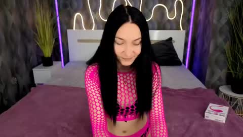emilygreyy__ online show from April 2026 06:34:01 PM