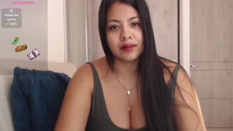 Emily online show from March 2025 01:45:01 PM