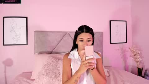 Emily online show from November 2025 10:37:02 AM