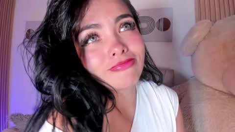 Snapshot of emilylittle_ chatting on December 2025 12:42:01 AM EMILY online show from December 2025 12:42:01 AM