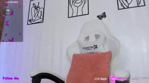 Emily  online show from February 2025 02:04:02 PM